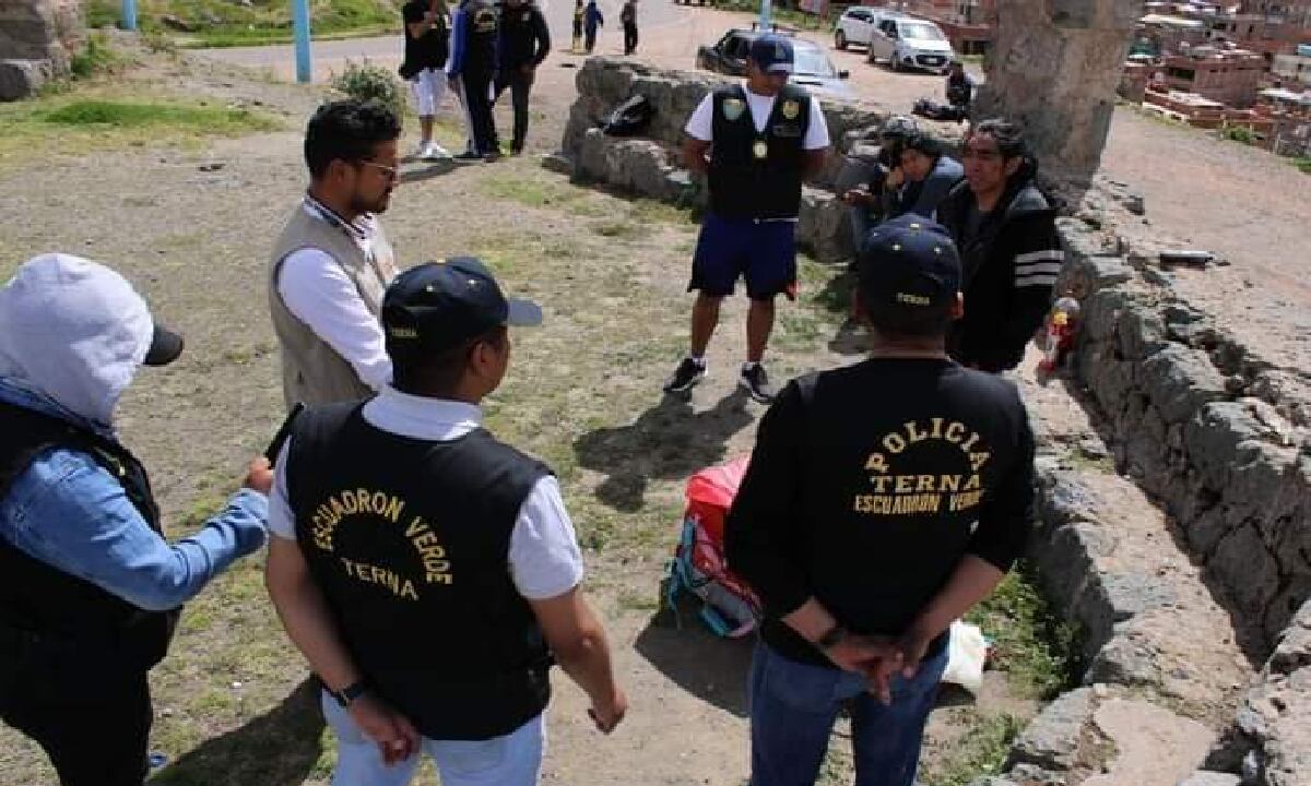 El domiciliario afirmó que la momia es propiedad de su familia y que suele 'dormir' con él.