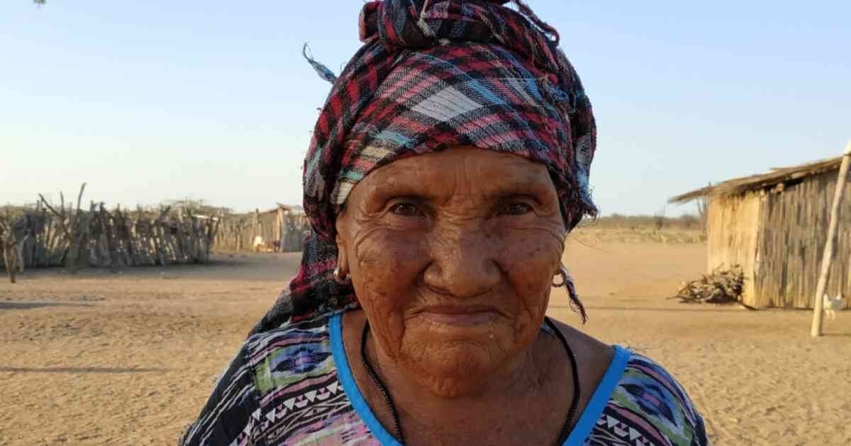 Más de 1.000 indígenas wayú de la Alta Guajira se han visto beneficiados con una campaña que pretende mejorar la calidad de vida de la comunidad y disminuir el uso del plástico. Foto: Jhon Barros.