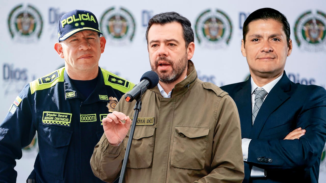 Giovanni Cristancho, comandante de la Policía, el alcalde Carlos Fernando Galán y César Restrepo, secretario de Seguridad.