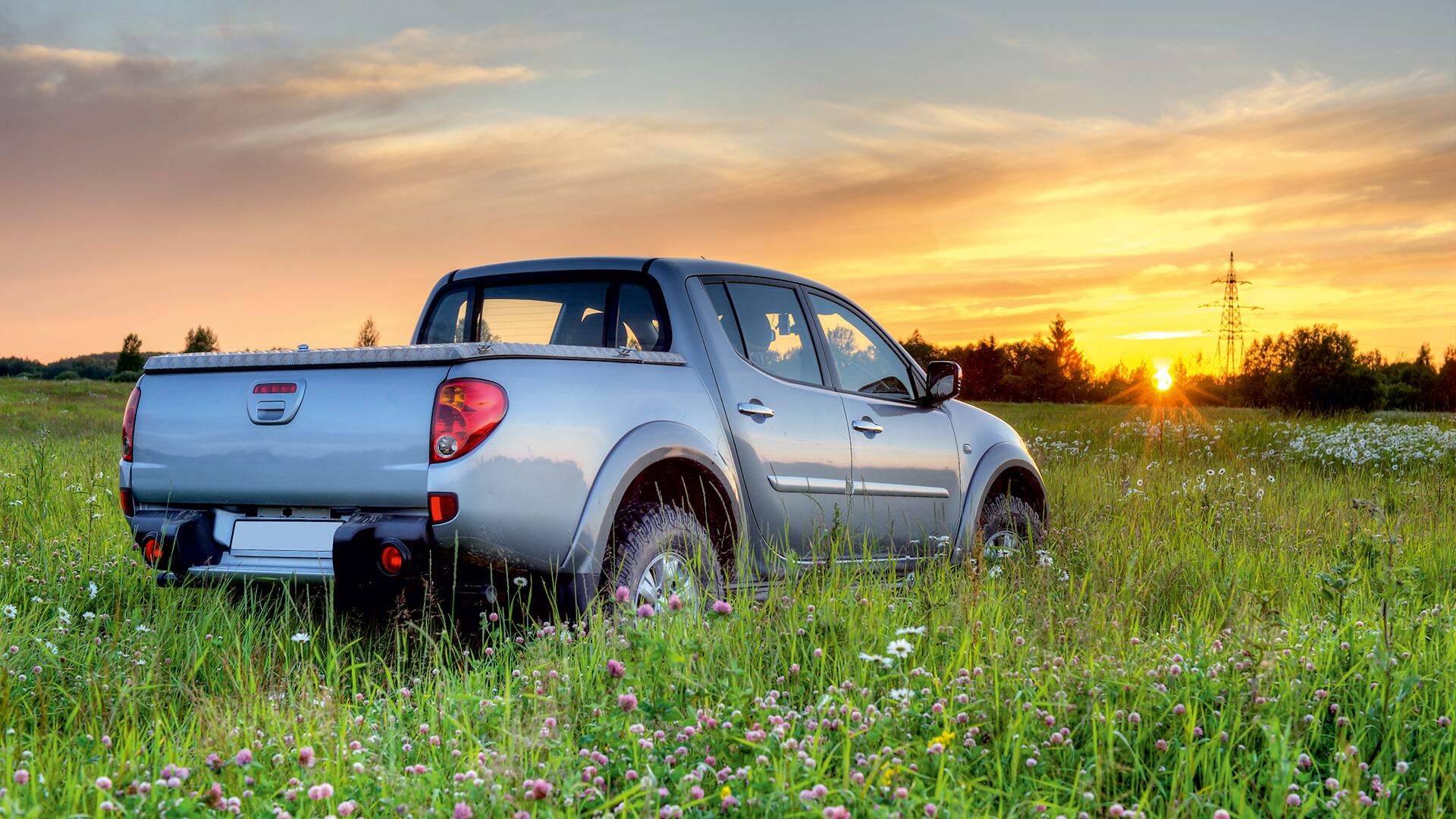 IDEALES PARA EL TRANSPORTE DE MERCANCÍA, LAS PICK UP OFRECEN LA FUERZA Y LA EFICIENCIA CAPACES DE MOVER UN NEGOCIO CON BUENAS UTILIDADES, ASÍ COMO EL CONFORT Y LA TECNOLOGÍA DE SUS ‘PRIMAS’ CON CARROCERÍAS DE CINCO PUERTAS. EN ESTA SEGUNDA ENTREGA, ALGUNAS MARCAS PRESENTAN SUS NUEVOS MODELOS.