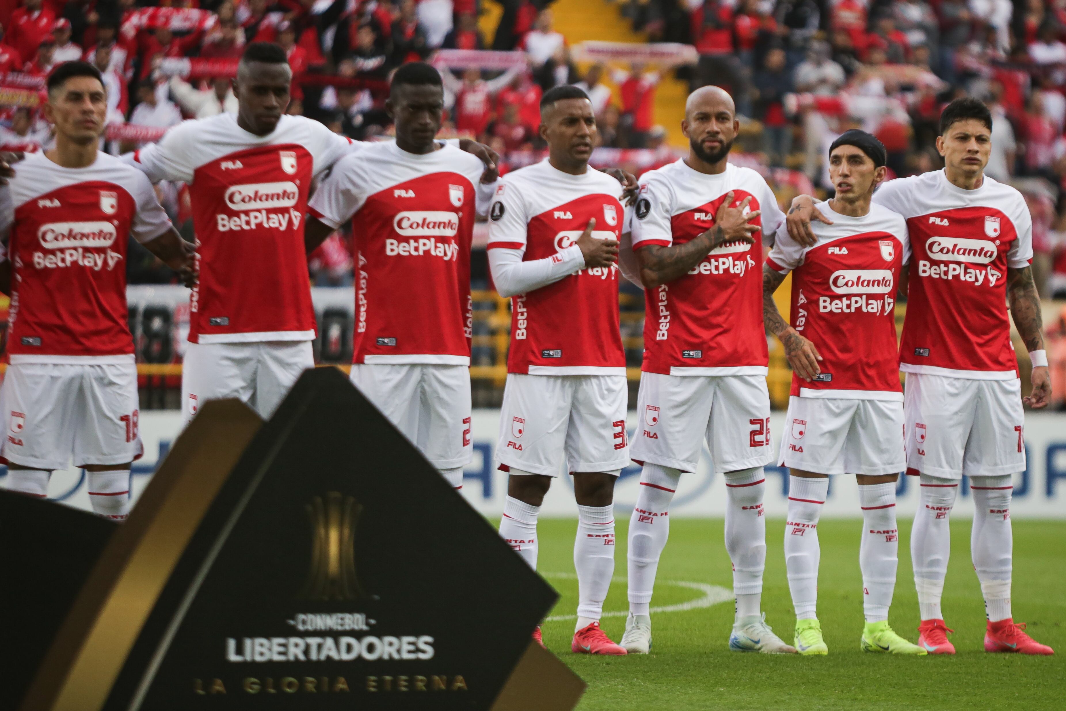 Bogotá. Febrero 25 de 2025. Independiente Santa Fe enfrenta a Deportes Iquique por encuentro válido de la fase 2, de la Copa Conmebol Libertadores, en el Estadio Metropolitano de Techo. (Colprensa - Cristian Bayona).
