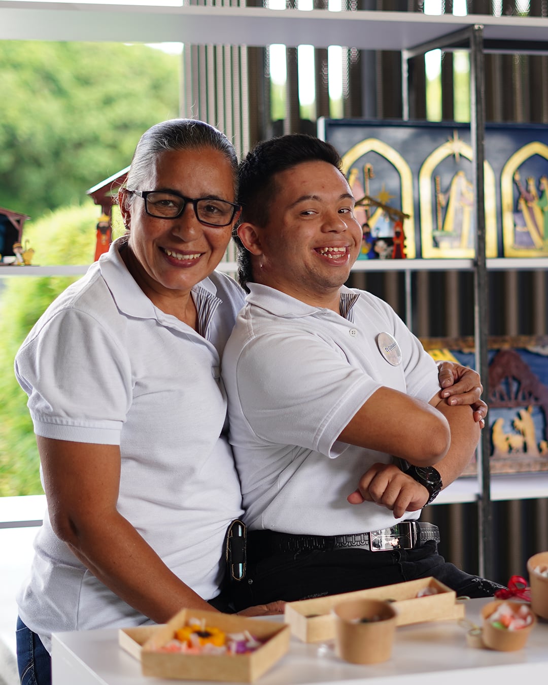 El Plan de Gestión de la caja de compensación busca fortalecer el impacto social y la cobertura, garantizar la autosostenibilidad financiera integral, ofrecer servicios de alta calidad, implementar tecnologías de vanguardia y fortalecer el desarrollo del talento humano.