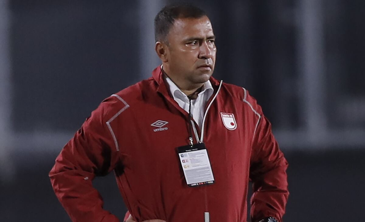 Harold Rivera en el juego ante River Plate