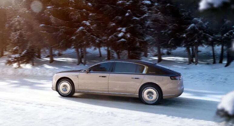 Maextro S800, producido por Huaewi y JAC