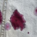 Los lavados habituales y las particularidades de cada tejido de las prendas, pueden favorecer algún desastre tras su lavado.