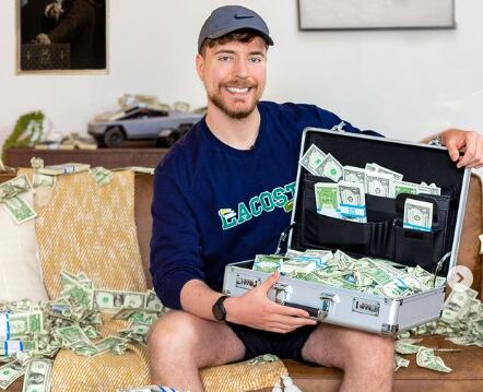 MrBeast se caracteriza por regalar exorbitantes sumas de dinero.