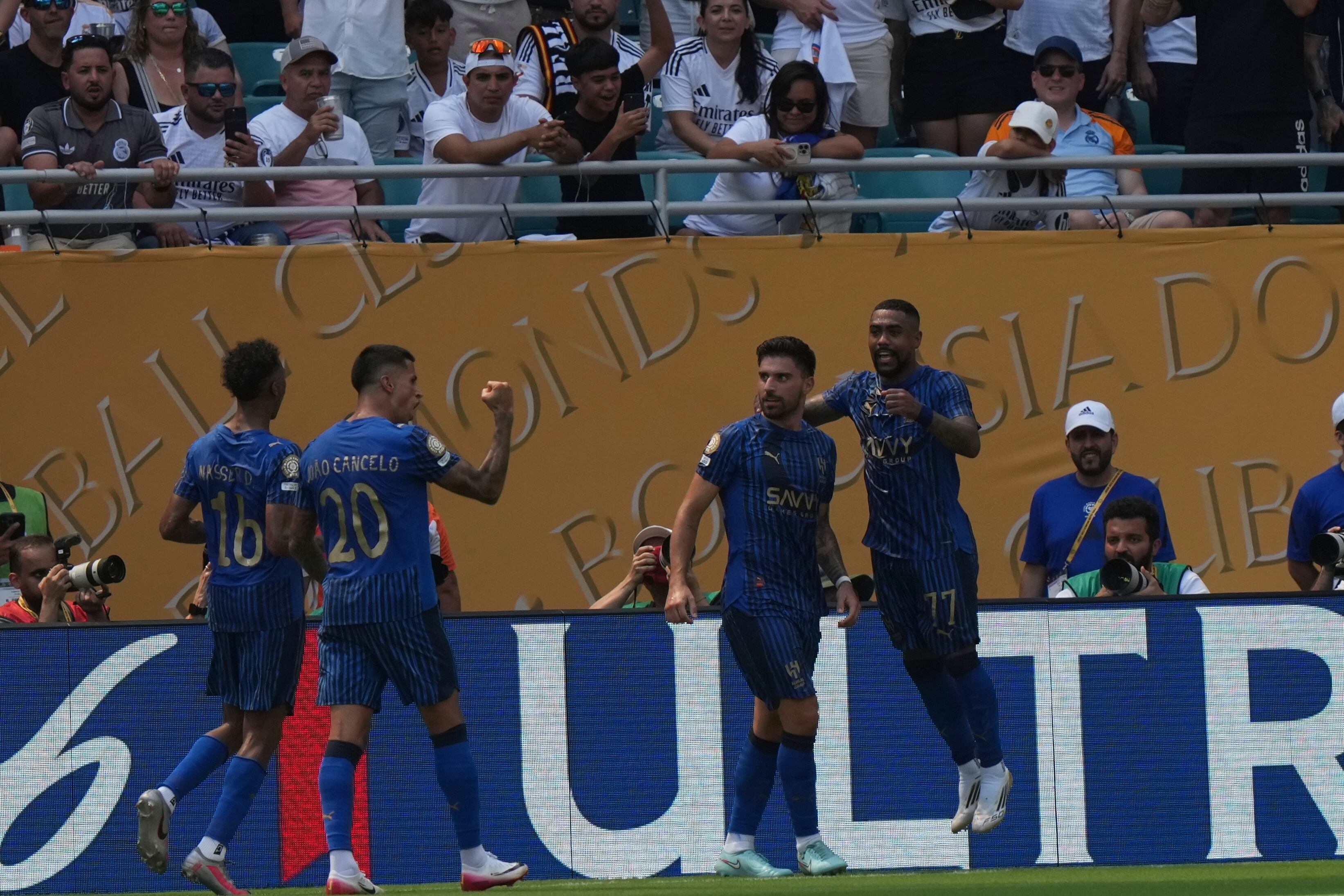 Ruben Neves puso el 1-1 definitivo, de penal, entre Real Madrid y Al-Hilal.
