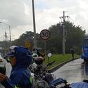 Accidente entre un bus del MIO y una motocicleta en el sur de Cali.