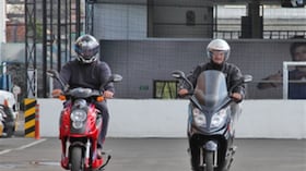 Las motos eléctricas van en aumento en Colombia.