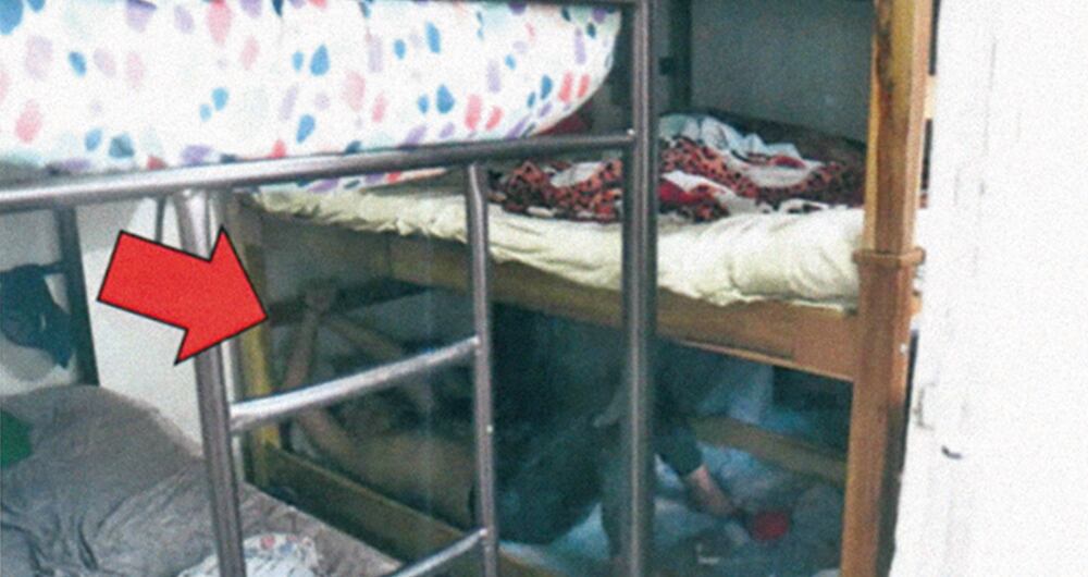 Los menores estaban atados.