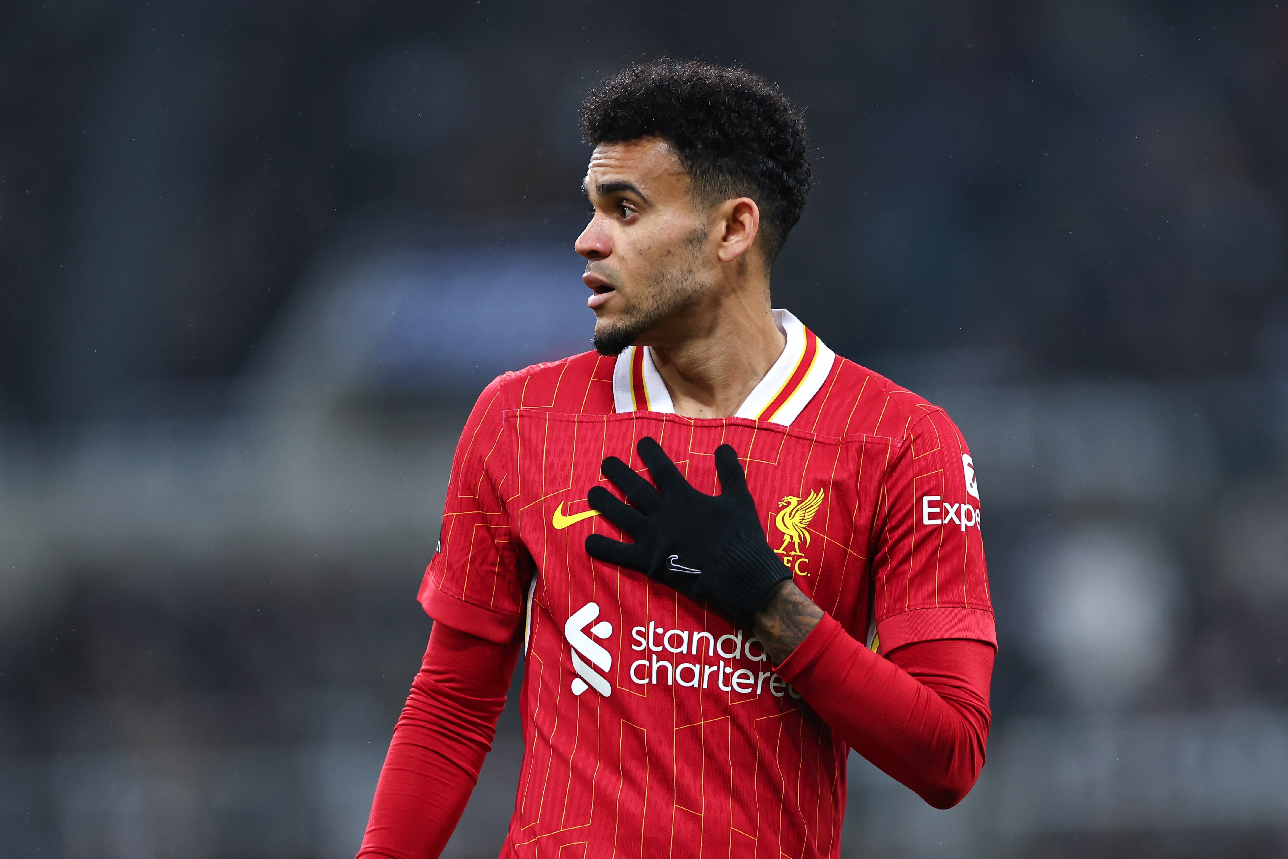 NEWCASTLE UPON TYNE, ENGLAND - DECEMBER 4: Luis Diaz of Liverpool during the Premier League match between Newcastle United FC and Liverpool FC at St James' Park on December 4, 2024 in Newcastle upon Tyne, England. (Photo by Robbie Jay Barratt - AMA/Getty Images)