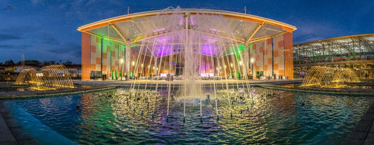 Compensar ofrece en la Plaza del Jubileo, en su sede de la Avenida 68 en Bogotá, un espacio de 3.000 metros cuadrados el aire libre que ha sido protagonista de eventos de gran formato.