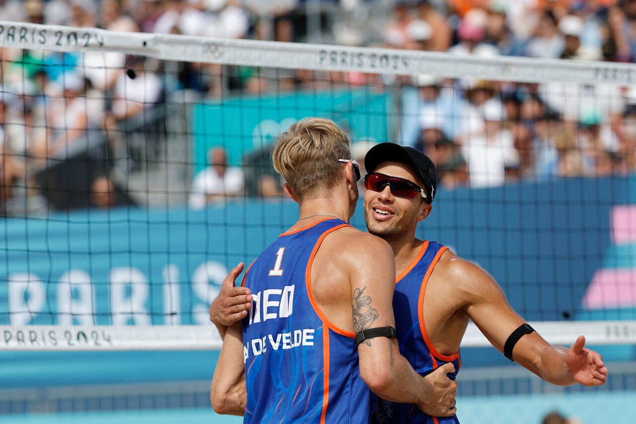 Van de Velde está aislado de todo el equipo olímpico de su país.