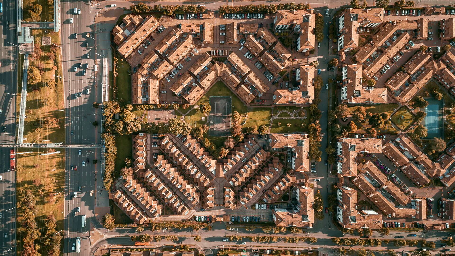 Desde este lugar hoy se estudia, trabaja, descanza y socializa. Además de refugio, la vivienda es ahora escenario de nuestra vida. Un activo que cada vez cobra mayor valor.