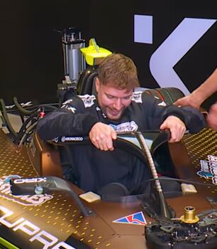 Mr.Beast fue invitado por Cupra y protagonizó un accidente en el circuito callejero de Miami de la Fórmula E