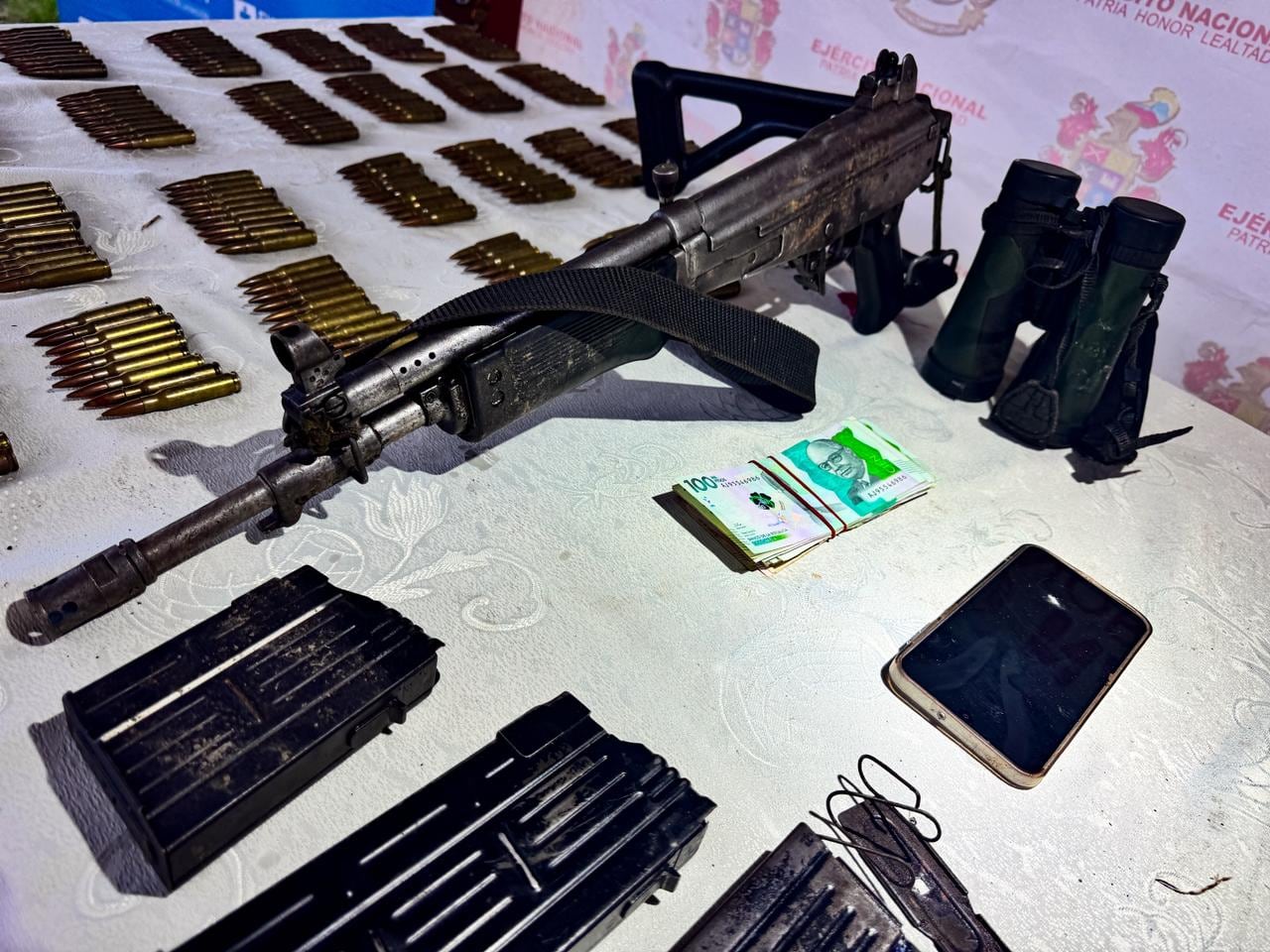 Arsenal encontrado a alias El Turco, según el Ejército.