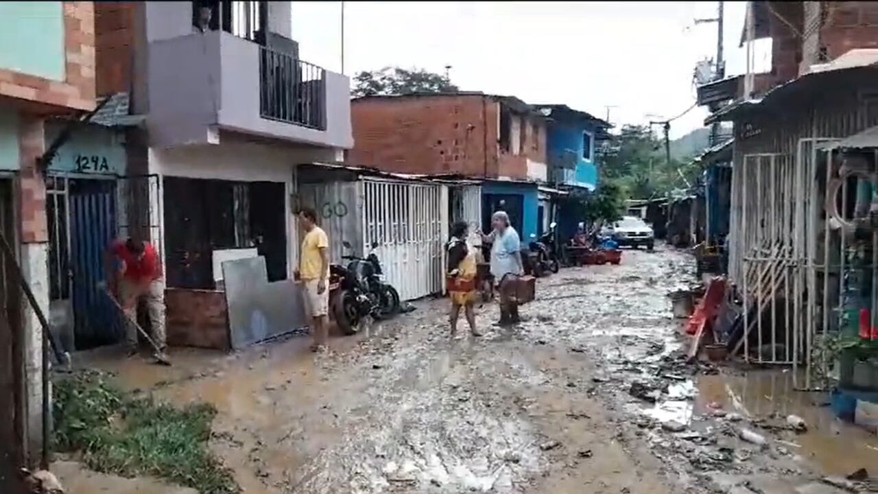 Varias familias tuvieron que ser evacuadas por fuerte lluvias en el área metropolitana de Bucaramanga.