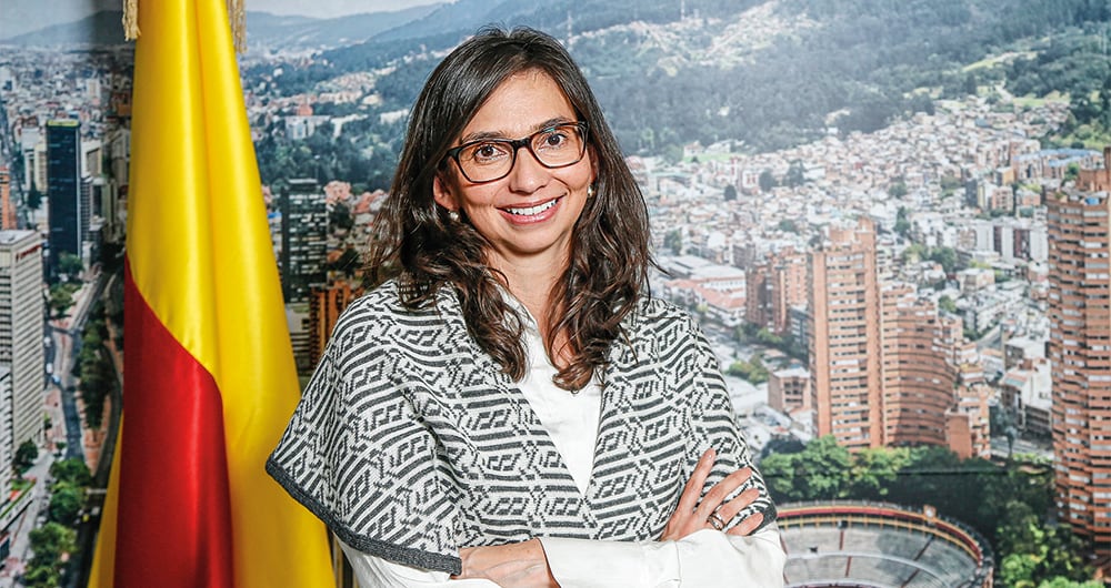 La secretaria de Hacienda, Ana María Cadena, impulsa la reforma.