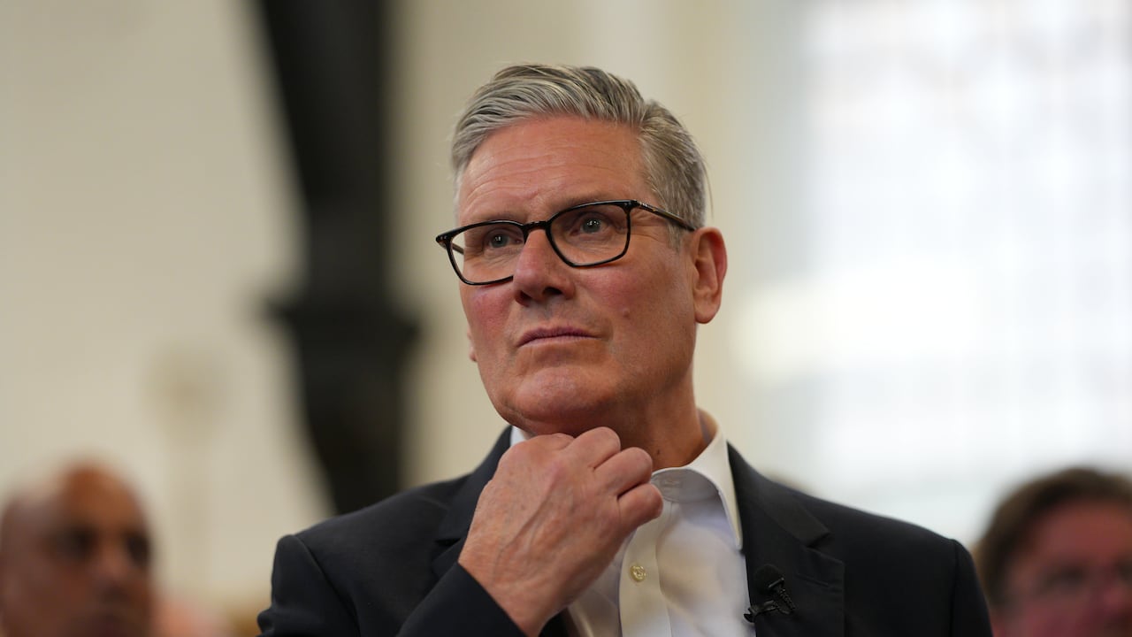 Keir Starmer en un centro comunitario, mientras la campaña para las elecciones locales entra en su recta final. 5 de mayo de 2026, Londres, Inglaterra.