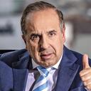 Guillermo Reyes Ministro de Transporte