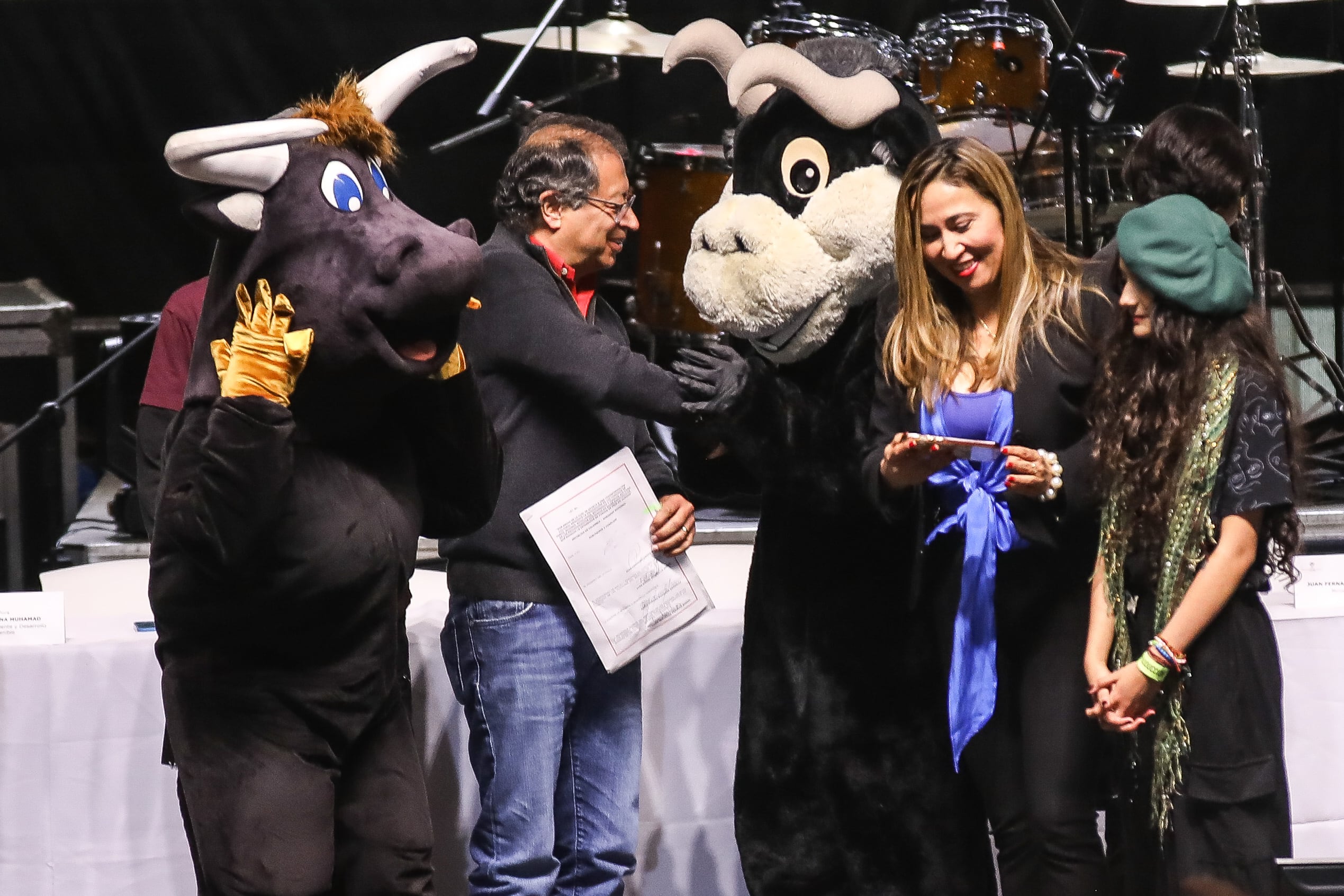 Sanción presidencial de la ley "No más Olé"