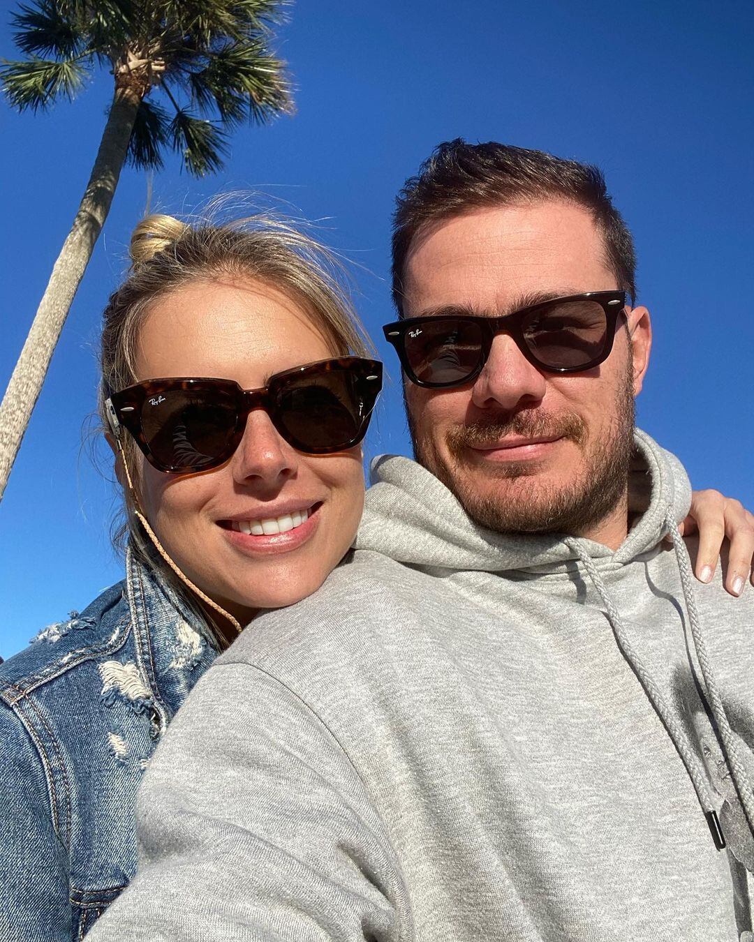 Ana Sofía Henao y su pareja, Juan Pablo Betancur.