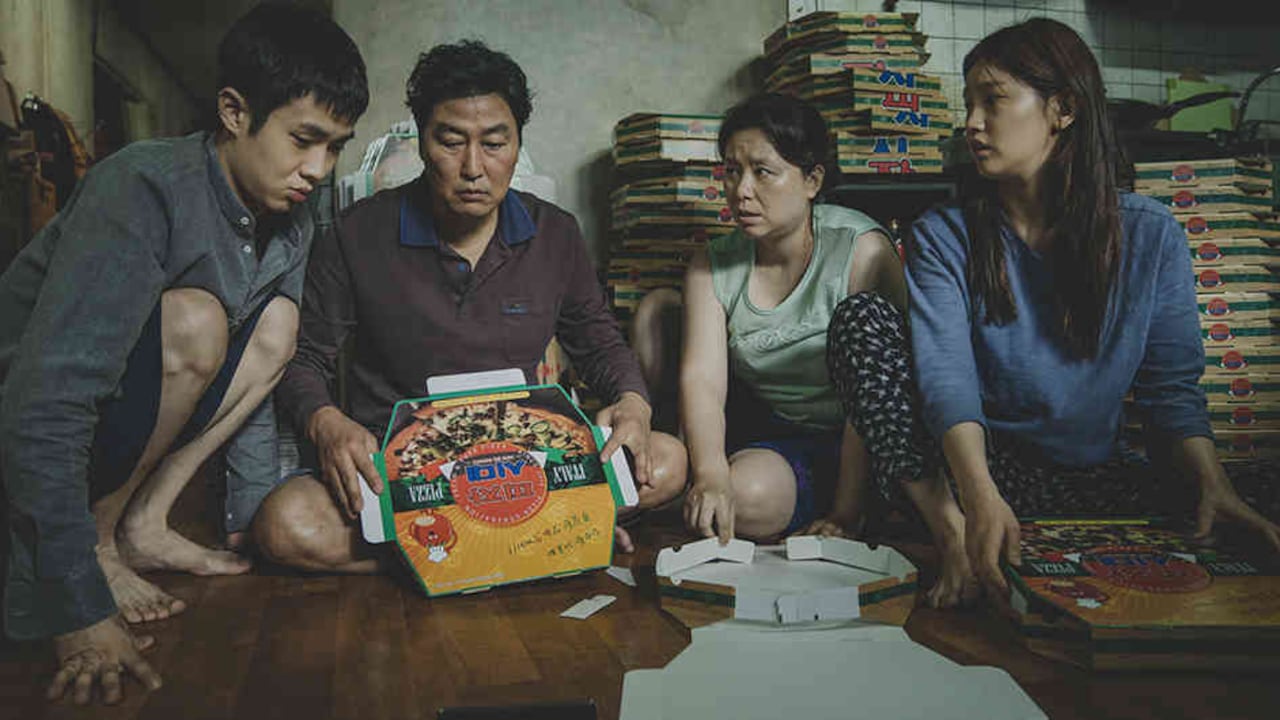 'Parasite' fue galardonada con la Palma de Oro en el Festival de Cine de Cannes de 2019, convirtiéndose en la primera película coreana que ha recibido dicho premio.