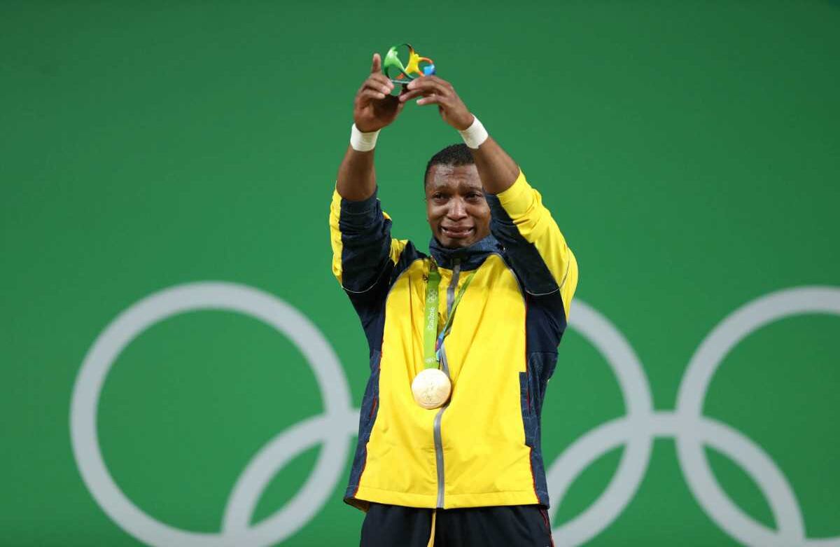 La de Figueroa es la primera medalla de Río-2016. EFE/FERNANDO BIZERRA