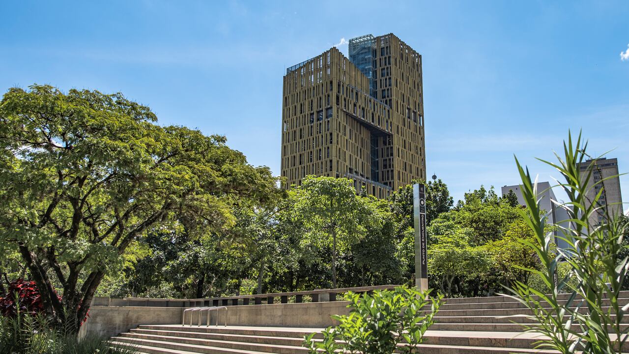 Edificio de TeleAntioquia, en Medellín.