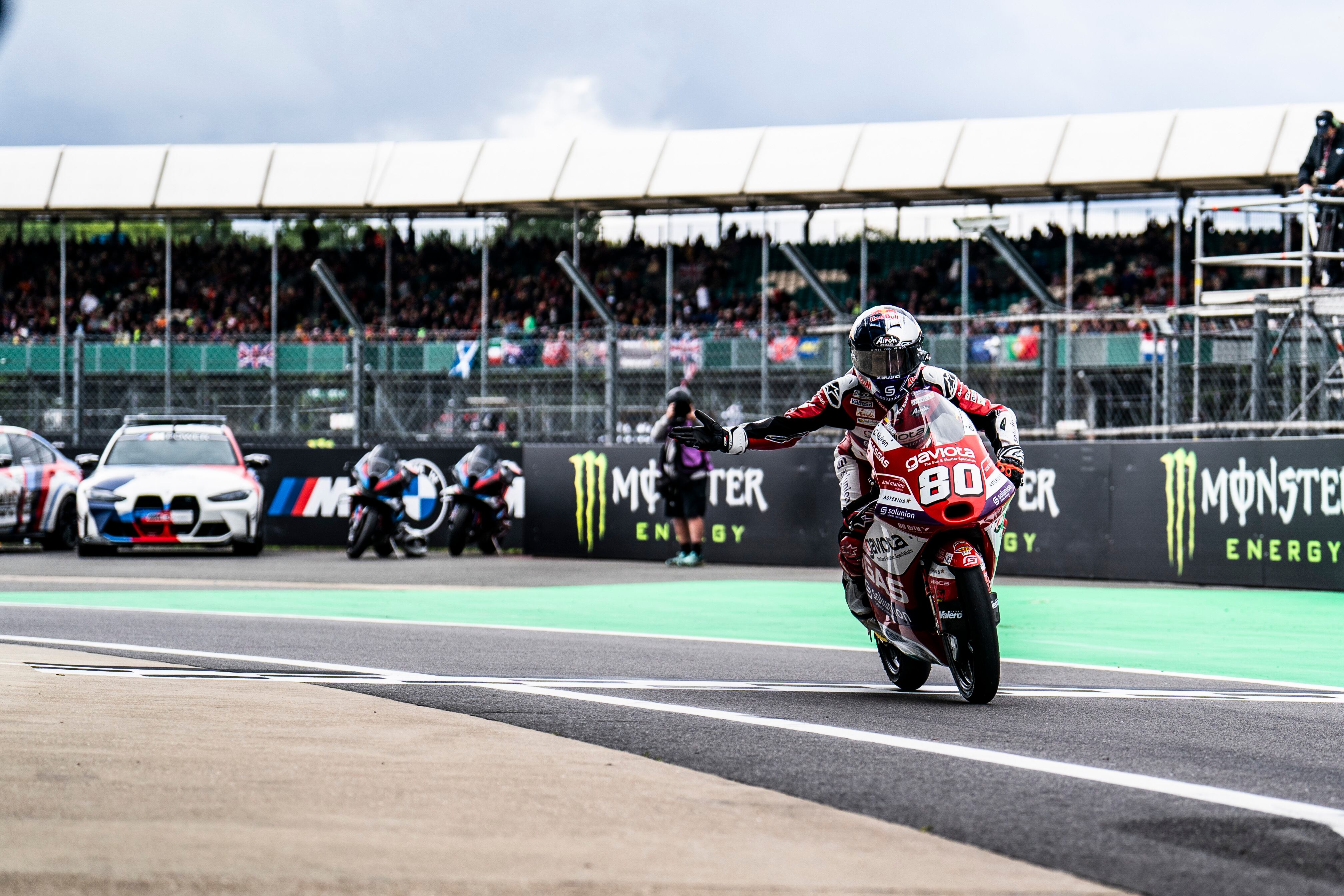 David Alonso Gómez hace historia: primer colombiano que gana un Gran Premio de motociclismo