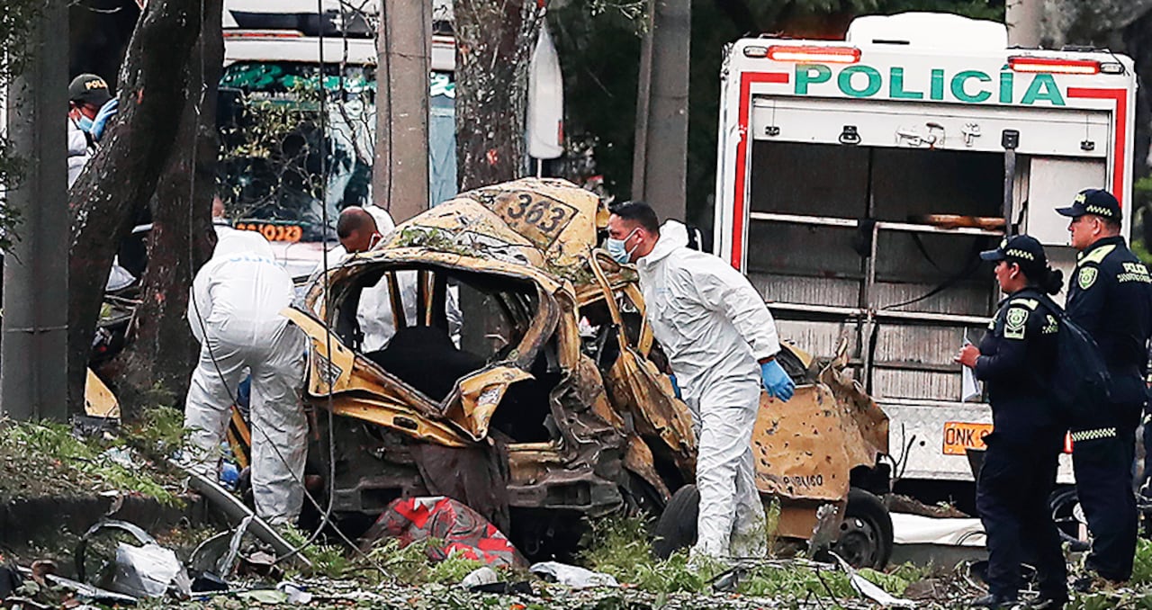 Cali ha sido duramente golpeada por el accionar de las disidencias que trafican desde el Cauca. El atentado a la base militar Marco Fidel Suárez causó terror y repudio.