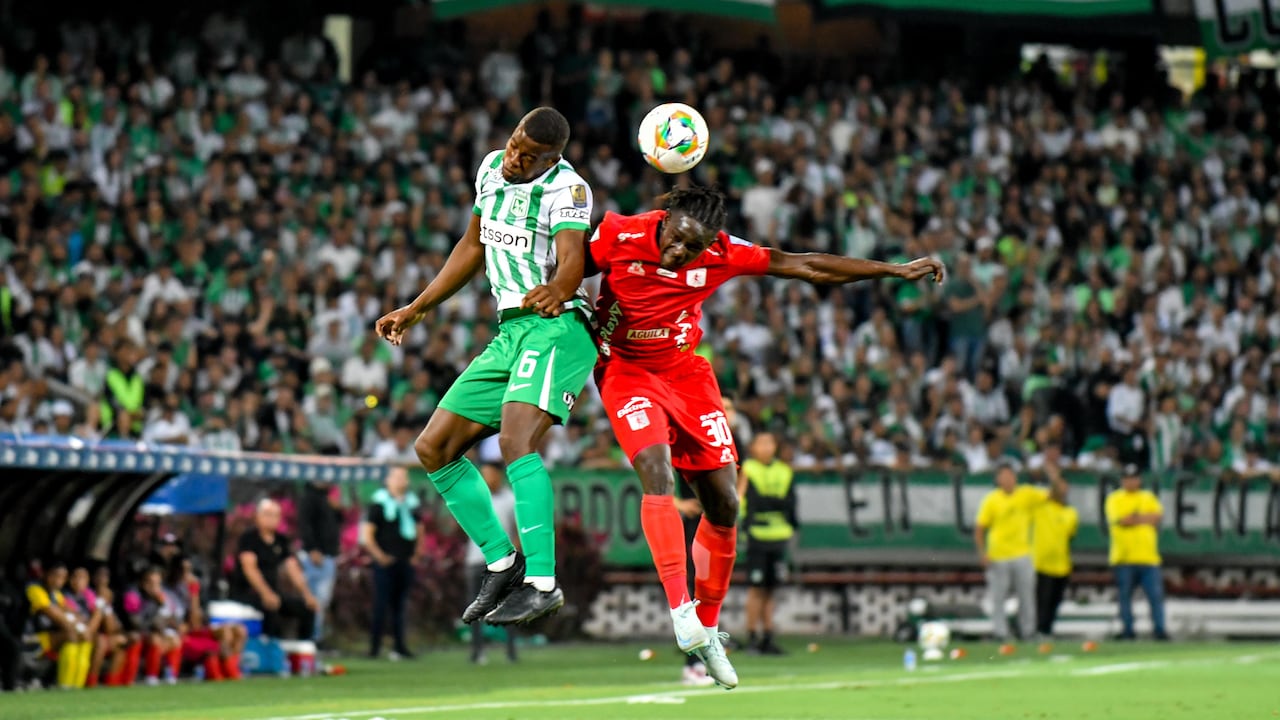 Clásico Nacional vs. América en el Atanasio Girardot.