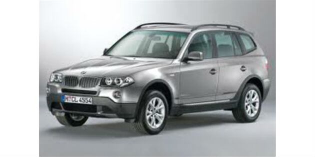 BMW X3: Su plus es el dinamismo para andar según la superficie. Usted podrá acomodar o ajustar las llantas si va  andar en pisos resbalosos, arena, hielo, entre otros. 