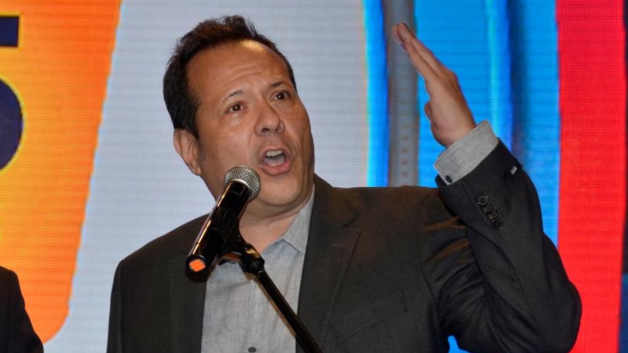 Javier Fernández es uno de los narradores más reconocidos de la televisión y la radio en Colombia