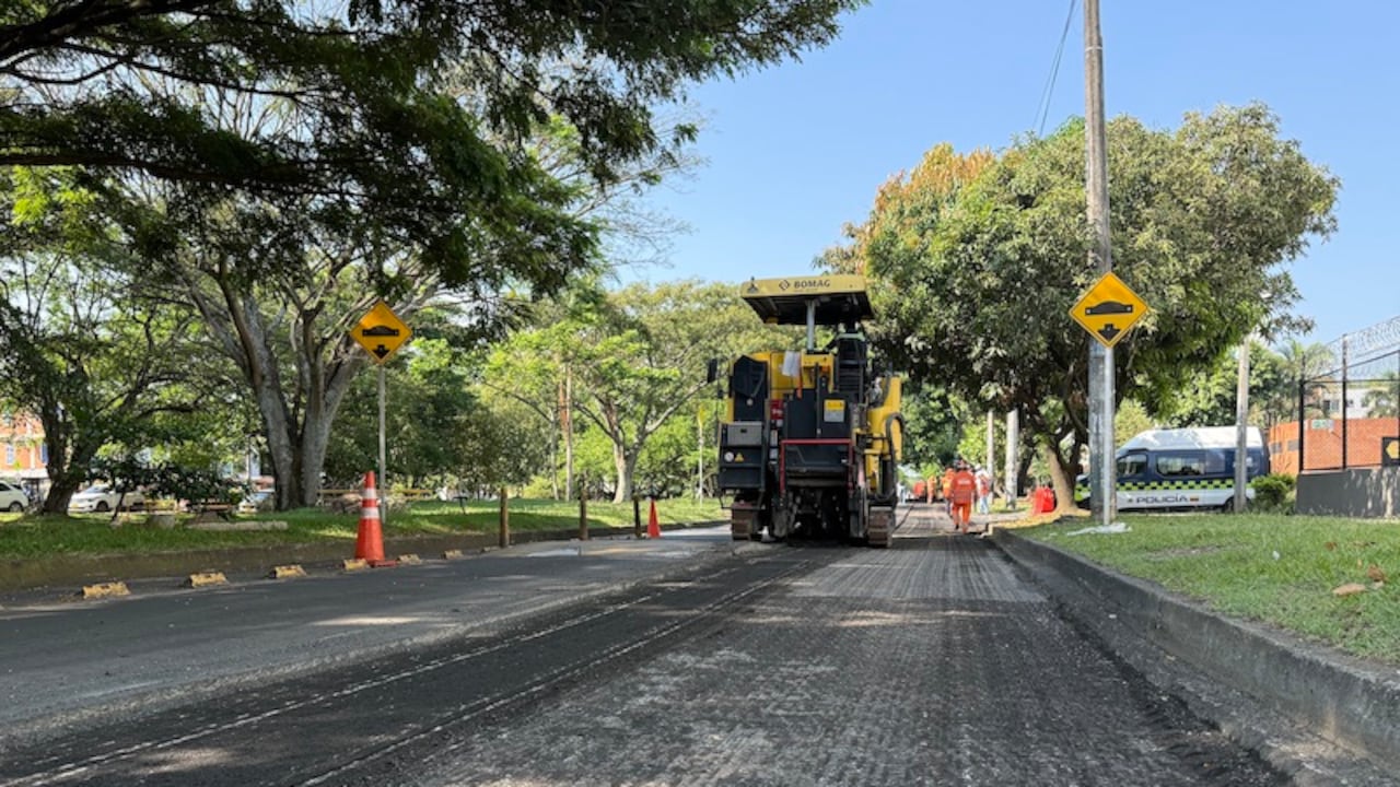 Arrancó la recuperación del séptimo tramo de la Avenida Ciudad de Cali.
