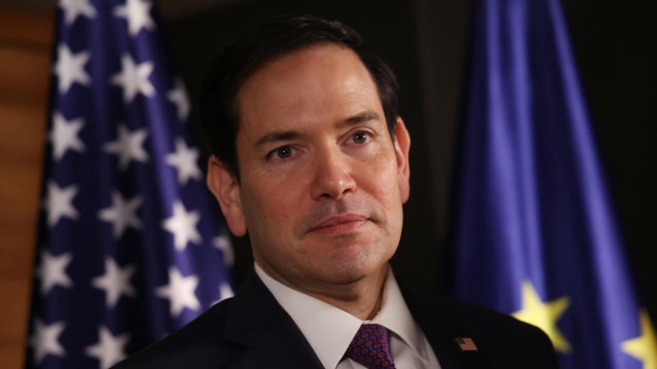 MUNICH, GERMANY - FEBRUARY 15: U.S. Secretary of State Marco Rubio arrives to meet with German Foreign Minister Annalena Baerbock at the 61st Munich Security Conference on February 15, 2025 in Munich, Germany. International defence and security leaders from around the world are gathering for the February 14-16 conference. (Photo by Sean Gallup/Getty Images)