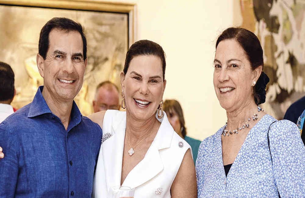Daniel Haime, Kathy Haime y Ángela Gómez.