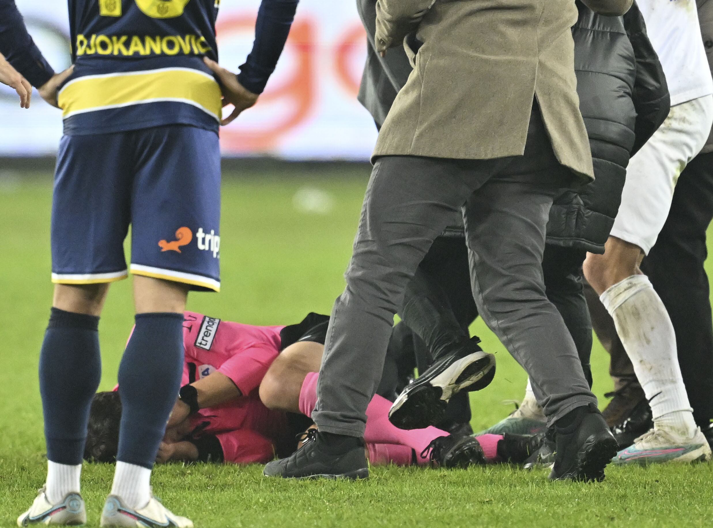 ANKARA, TURKIYE - DECEMBER 11: Referee Halil Umut Meler falls to the ground after Faruk Koca, President of MKE Ankaragucu throws a punch to him following the Turkish Super Lig week 15 football match between MKE Ankaragucu and Rizespor at Eryaman Stadium in Ankara, Turkiye on December 11, 2023. The match ended 1-1. (Photo by Emin Sansar/Anadolu via Getty Images)