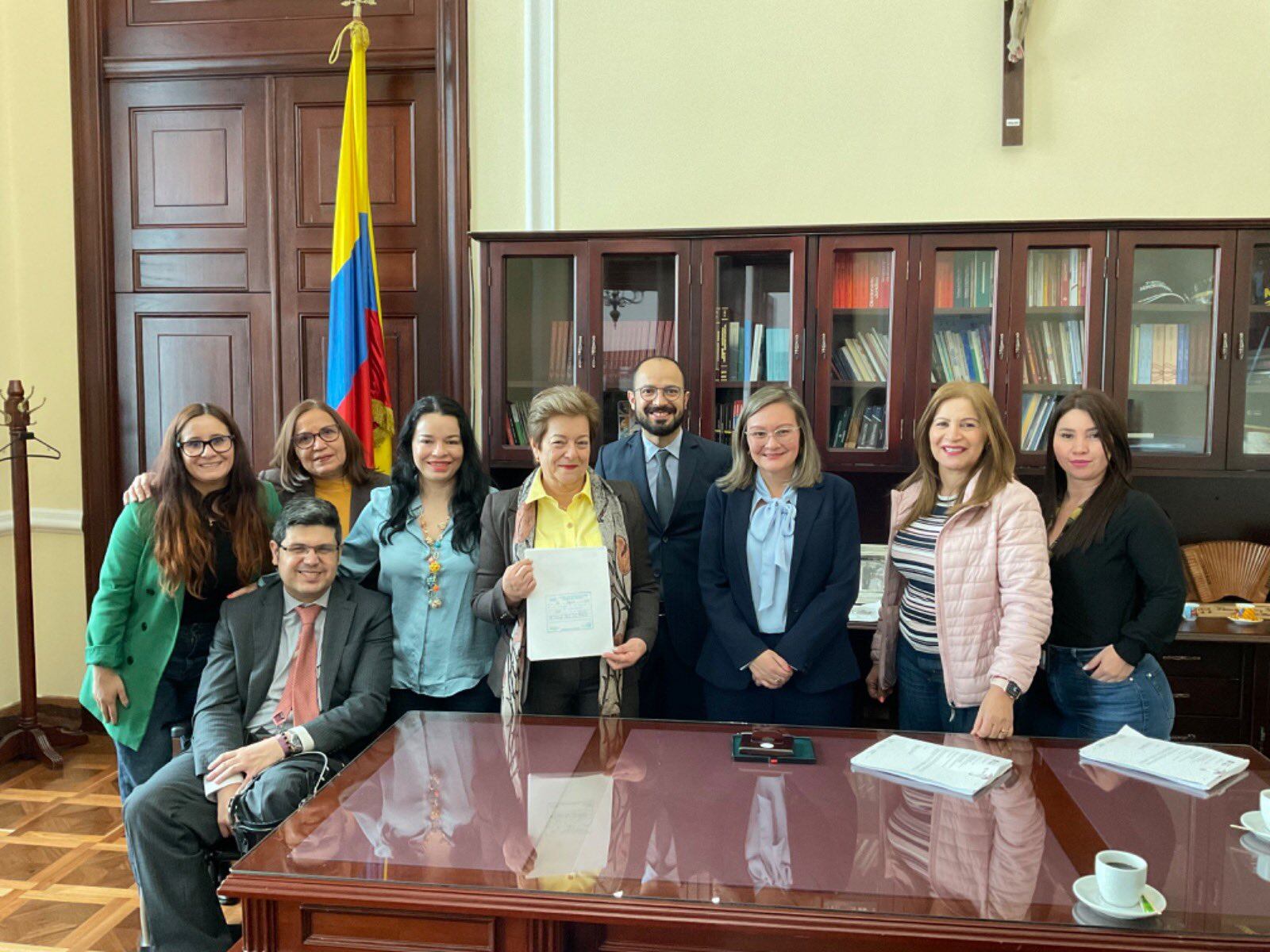 La Ministra de Trabajo, Gloria Inés Ramírez presentó de nuevo el texto de la reforma laboral.