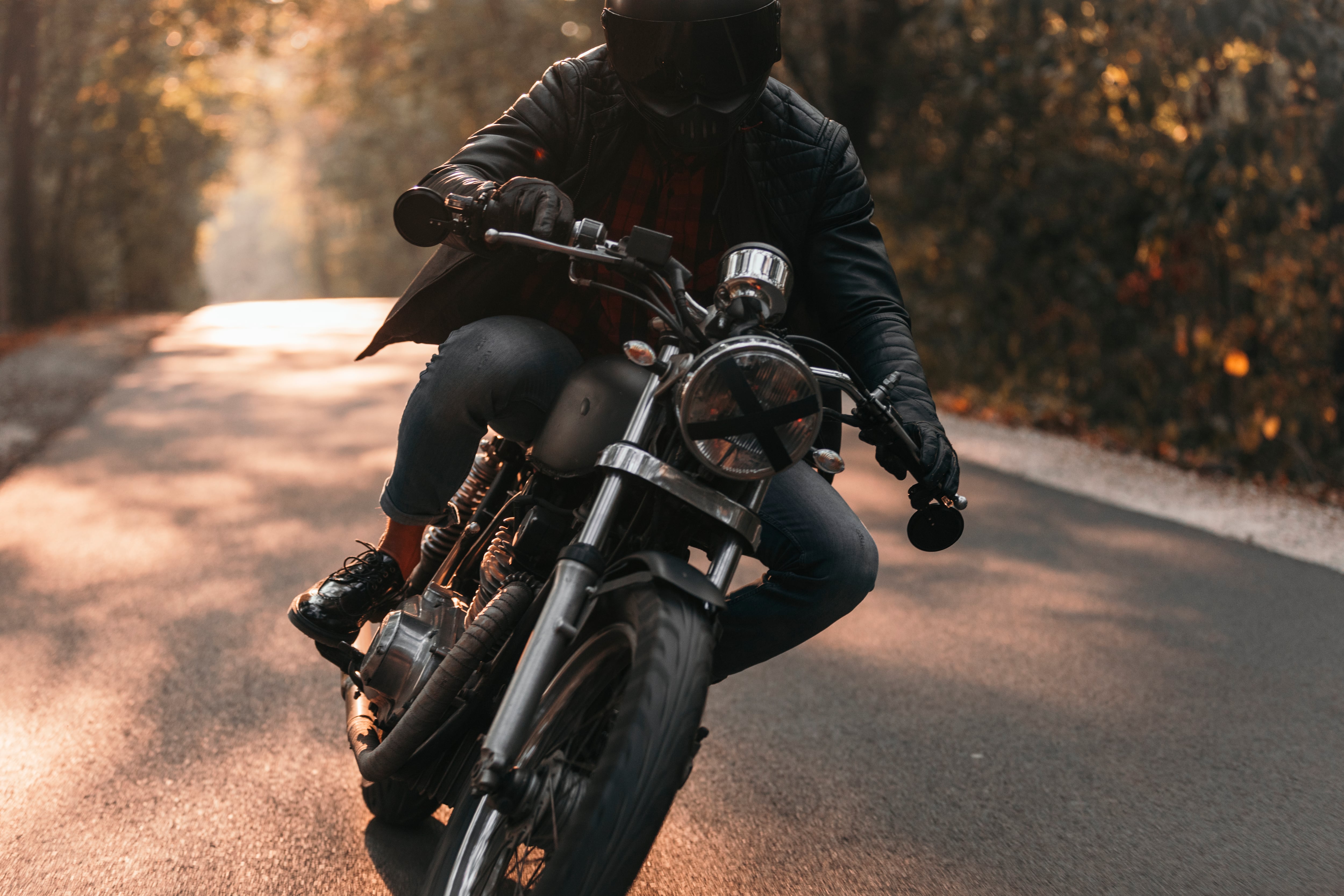 Un mantenimiento adecuado del motor permite prolongar la vida útil de una motocicleta por miles de kilómetros.