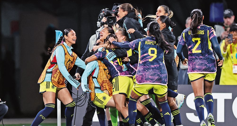   La selección femenina fue condecorada en la Casa de Nariño y en el Congreso, por su exitosa participación en el Mundial de Australia y Nueva Zelanda. 