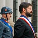 Boric ha ido, lentamente, mejorando su imagen, pero aún le falta mucho para ser popular entre la ciudadanía.