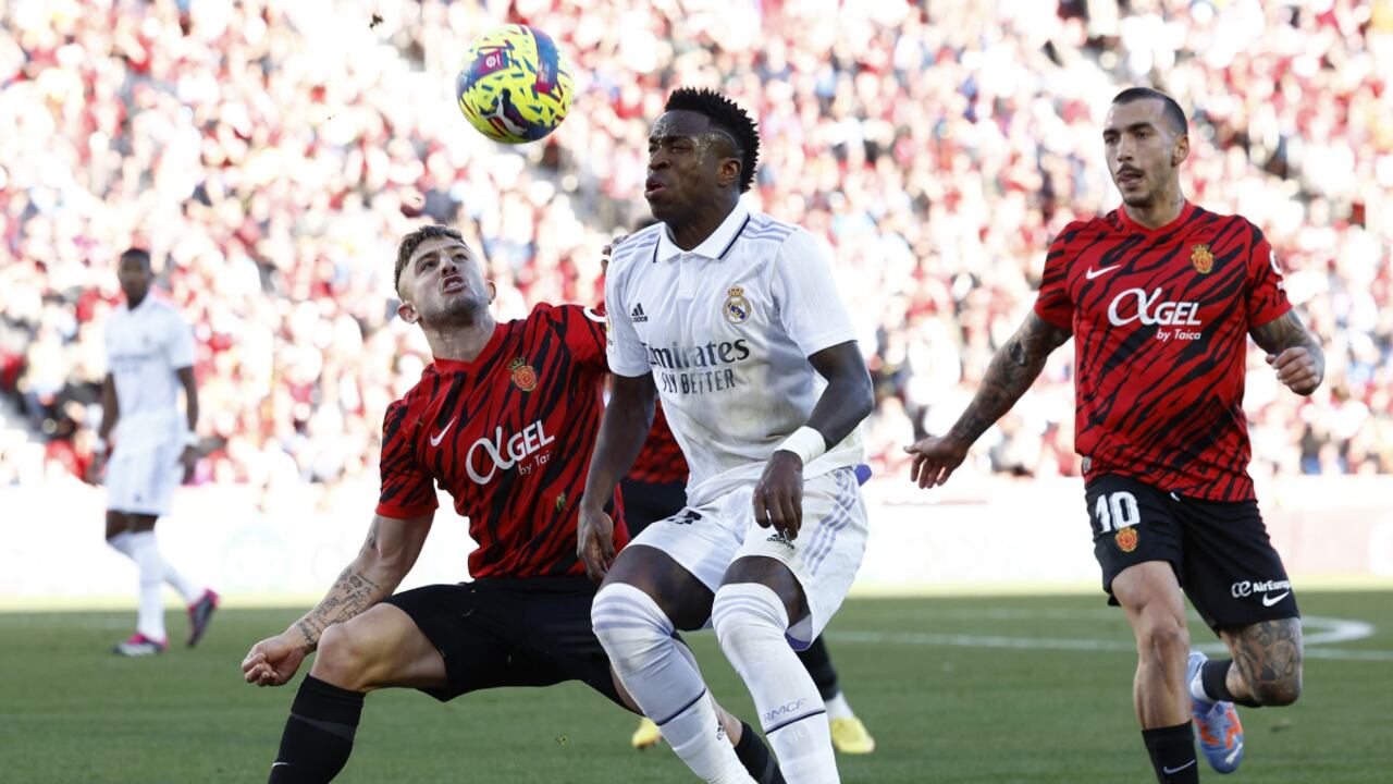 El conjunto merengue se aleja del líder Barcelona.