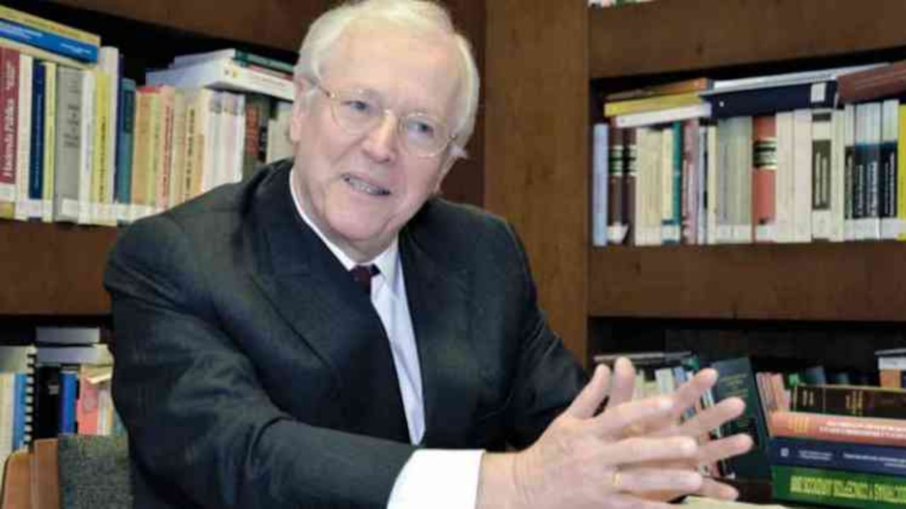 Hugo Palacios Mejía, jurista y ex ministro de Hacienda.