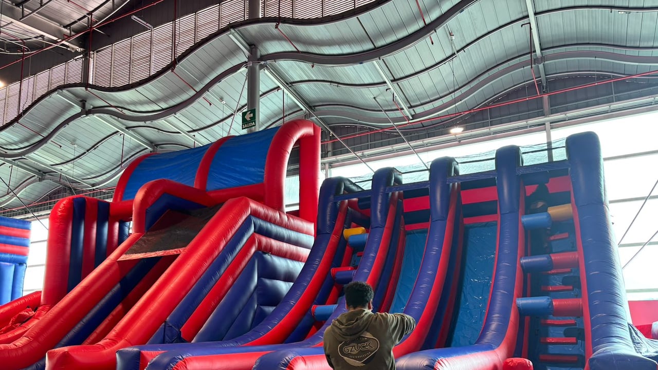 Parque inflable, en Bogotá.