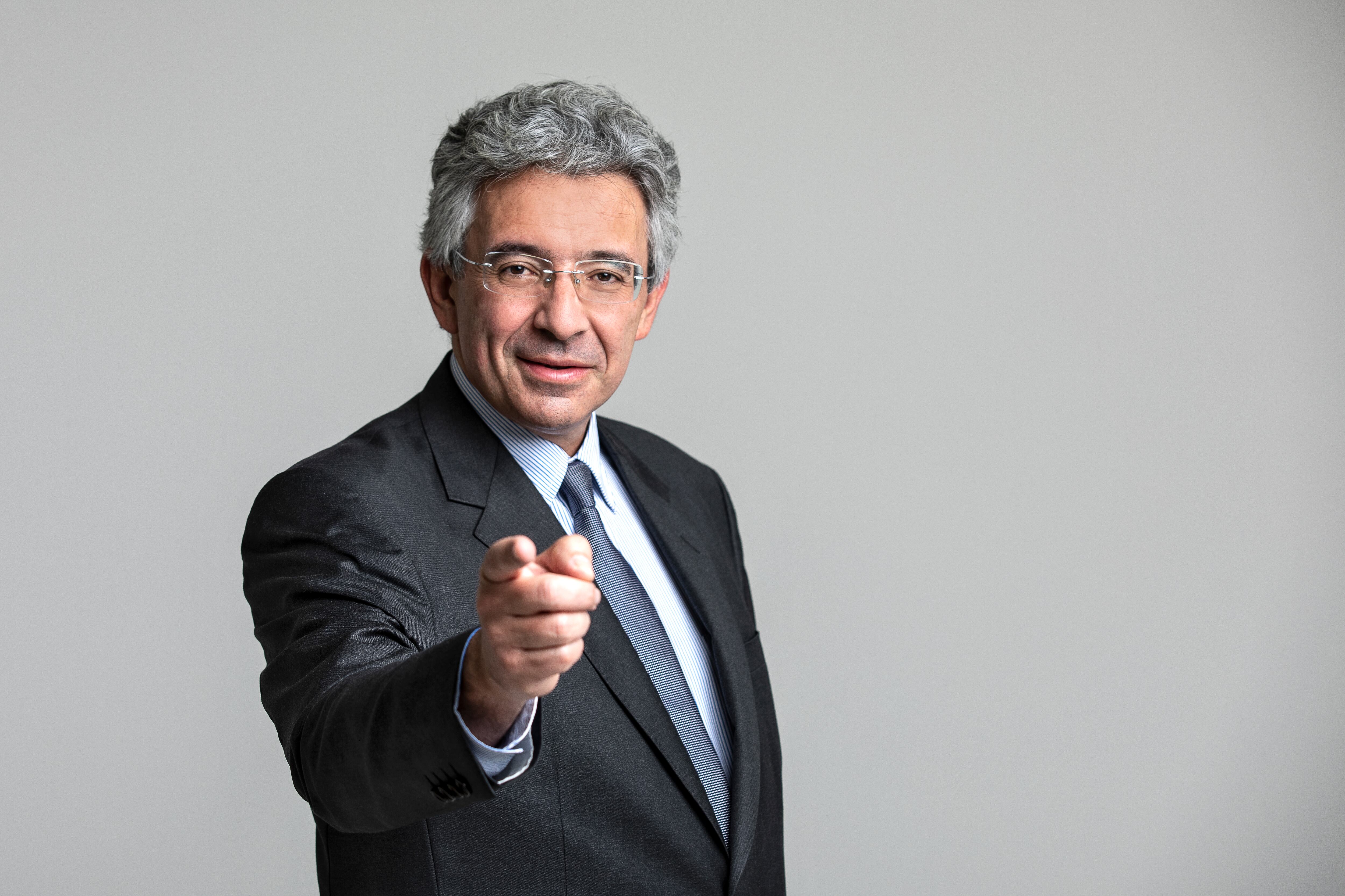 Enrique Gómez Martínez Candidato a la Presidencia