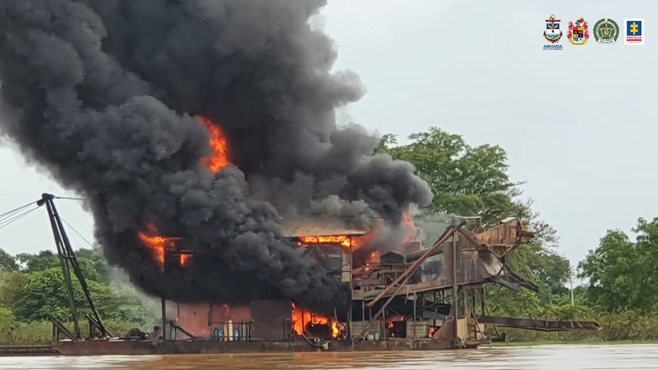 Las dragas pertenecerían a la disidencia Jaime Martínez de las Farc. Imagen de referencia.