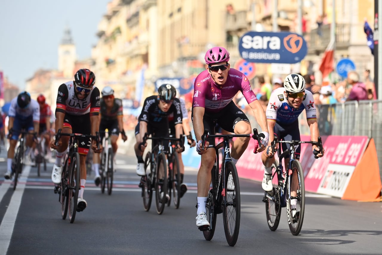 Arnaud Démare volvió a llegar primero en la edición 105 del Giro de Italia