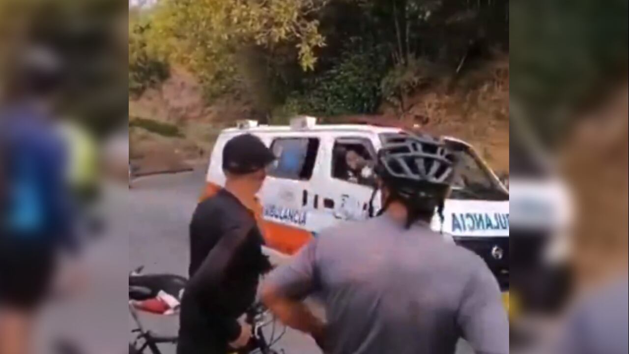 El ciclista aficionado quedó sin vida a un lado de la carretera