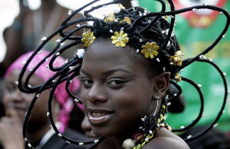 Orgullo afro Cali. Concurso de peinados “Tejiendo Esperanzas” durante las celebraciones de 2011 como Año Internacional de los Afrodescendientes. Colombia abolió la esclavitud el 21 de mayo de 1851 y hoy cuenta con 4,5 millones de descendientes africanos (10 % de la población), que en su mayoría sufren discriminación y han resultado especialmente afectados por el conflicto armado. 29/05/2011